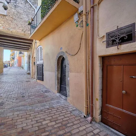 2 Pieces Confortable Proche Vieux Port A1b252 Appartement