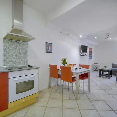 2 Pieces Confortable Proche Vieux Port A1b252 * Cannes